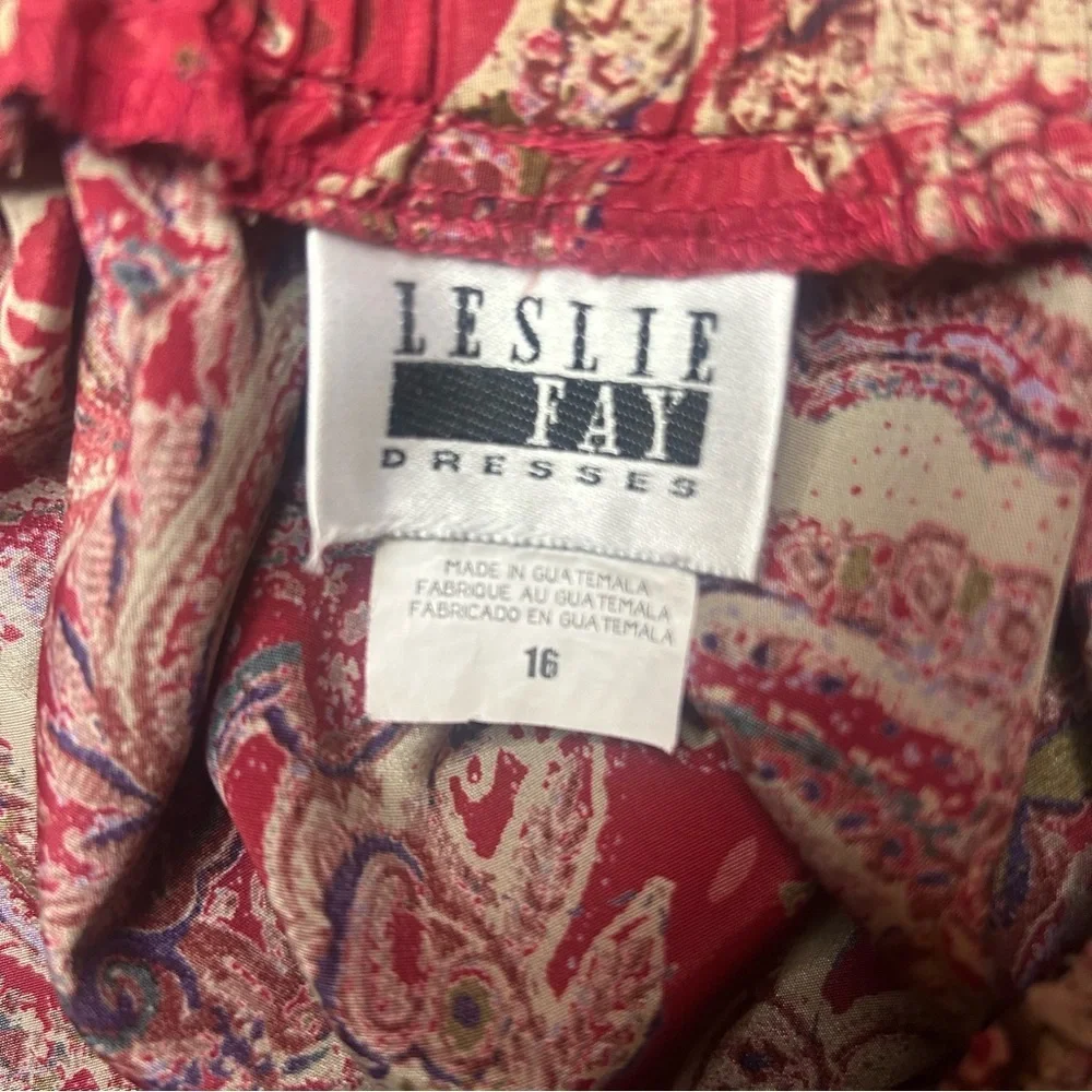 Leslie Fay Red Paisley Midi Skirt vintage polyester size 16 - Picture 4 of 9